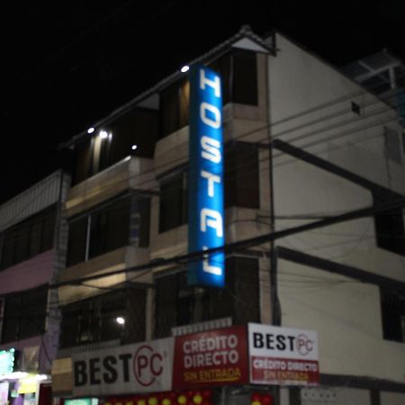 Julius Hostal, Desde Las 14 Horas Hasta 12 Del Mediodia Quito Eksteriør billede