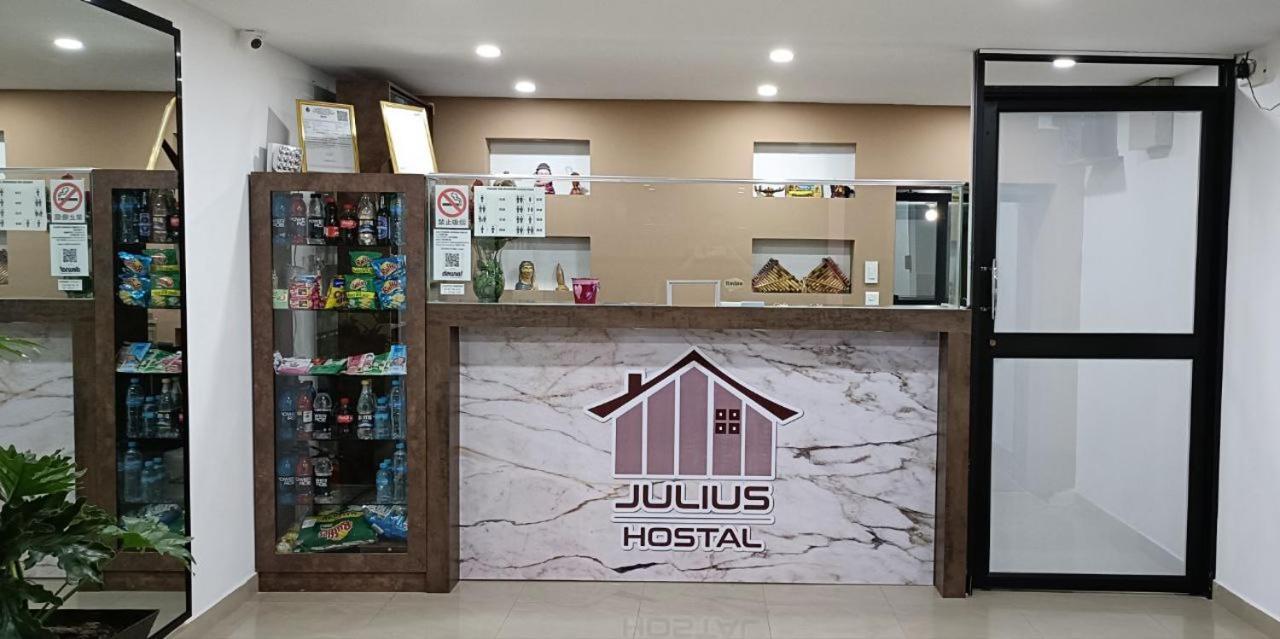 Julius Hostal, Desde Las 14 Horas Hasta 12 Del Mediodia Quito Eksteriør billede